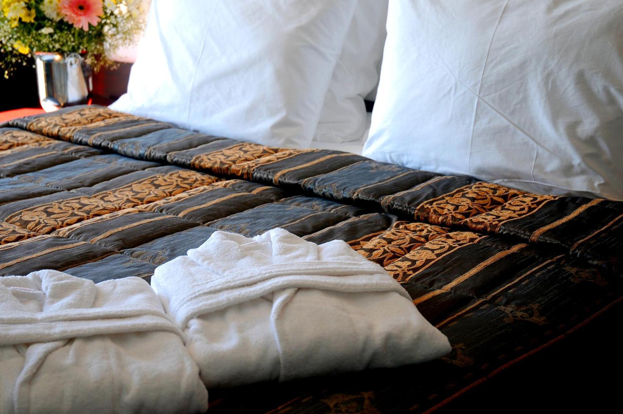 Paradise Island Hotel Darıca Buitenkant foto