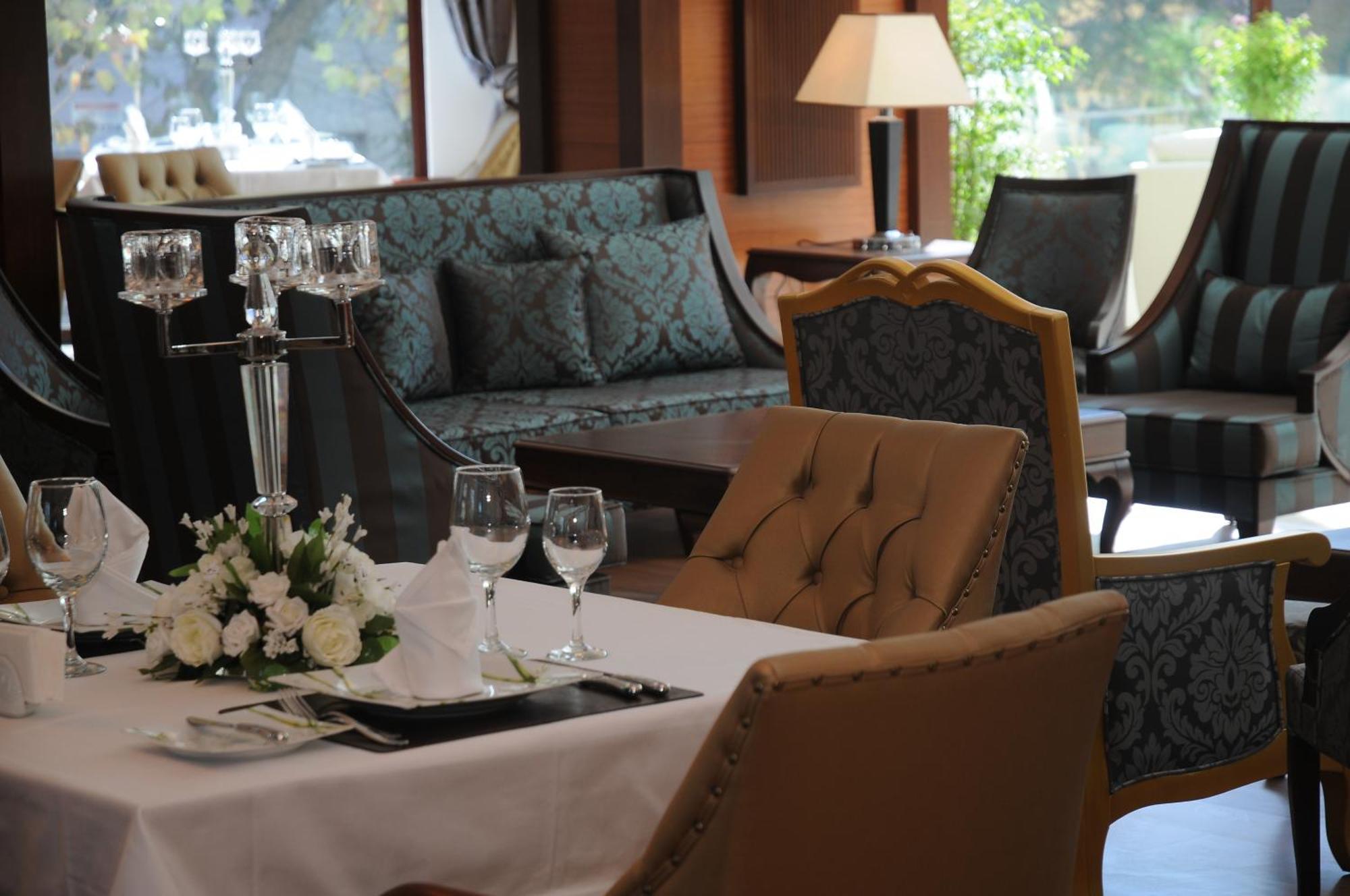 Paradise Island Hotel Darıca Buitenkant foto